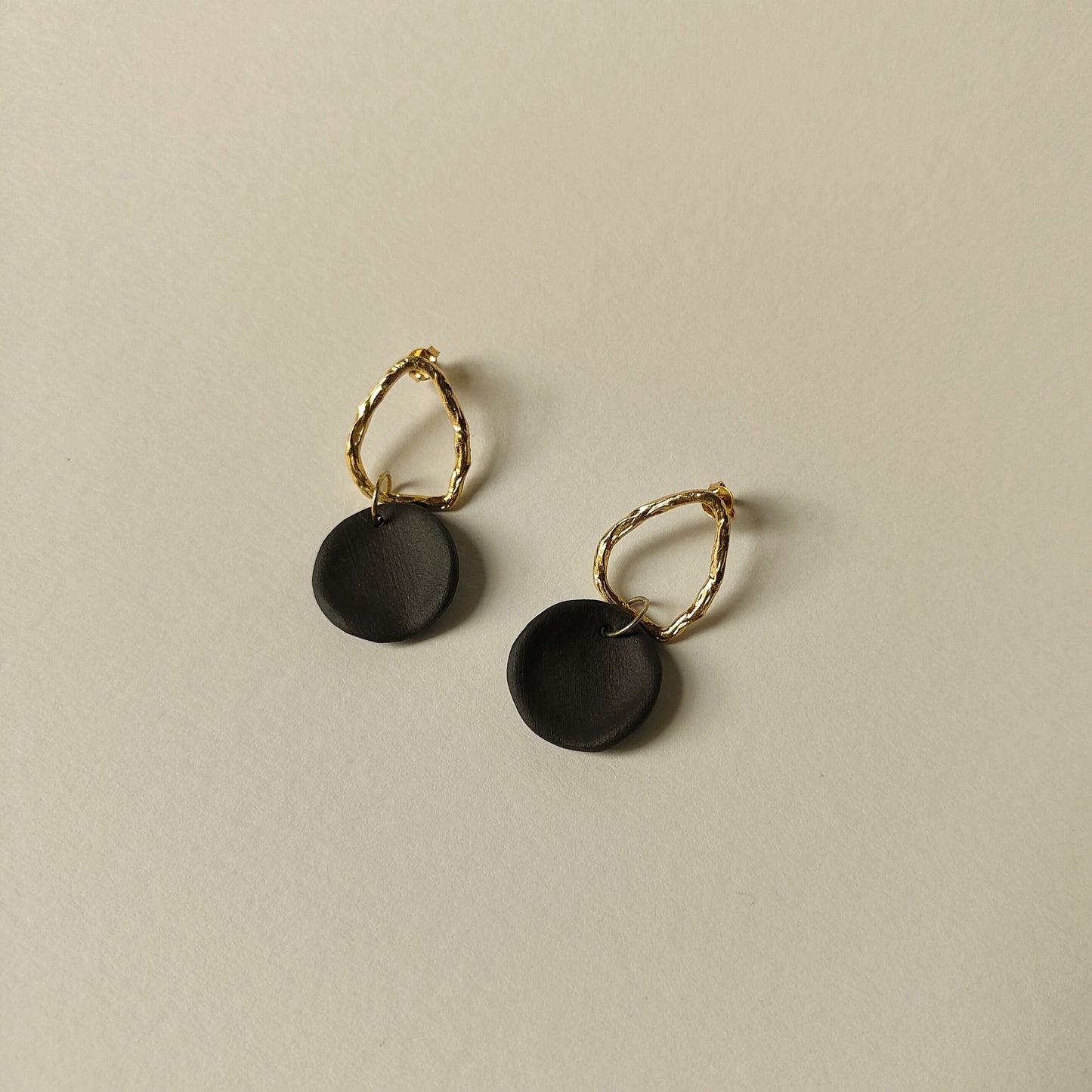 Pori Earrings