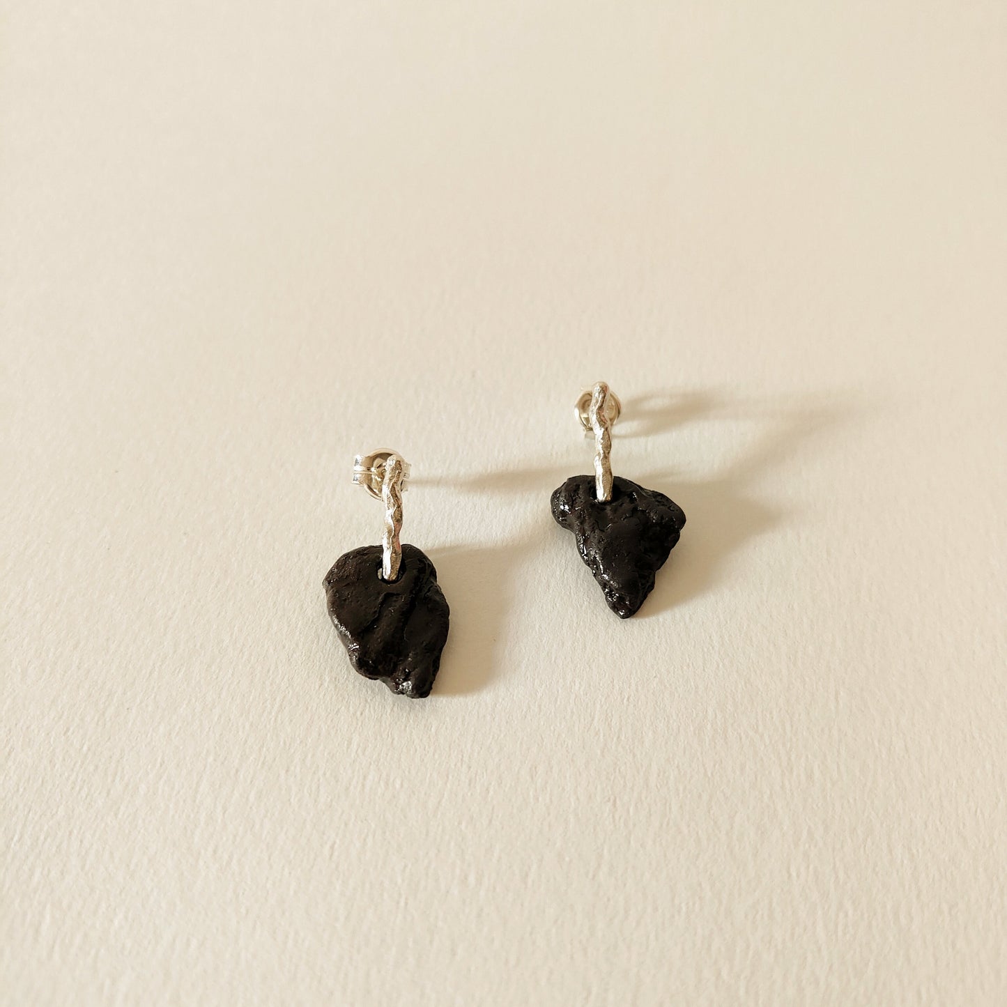 Gyalos Earrings