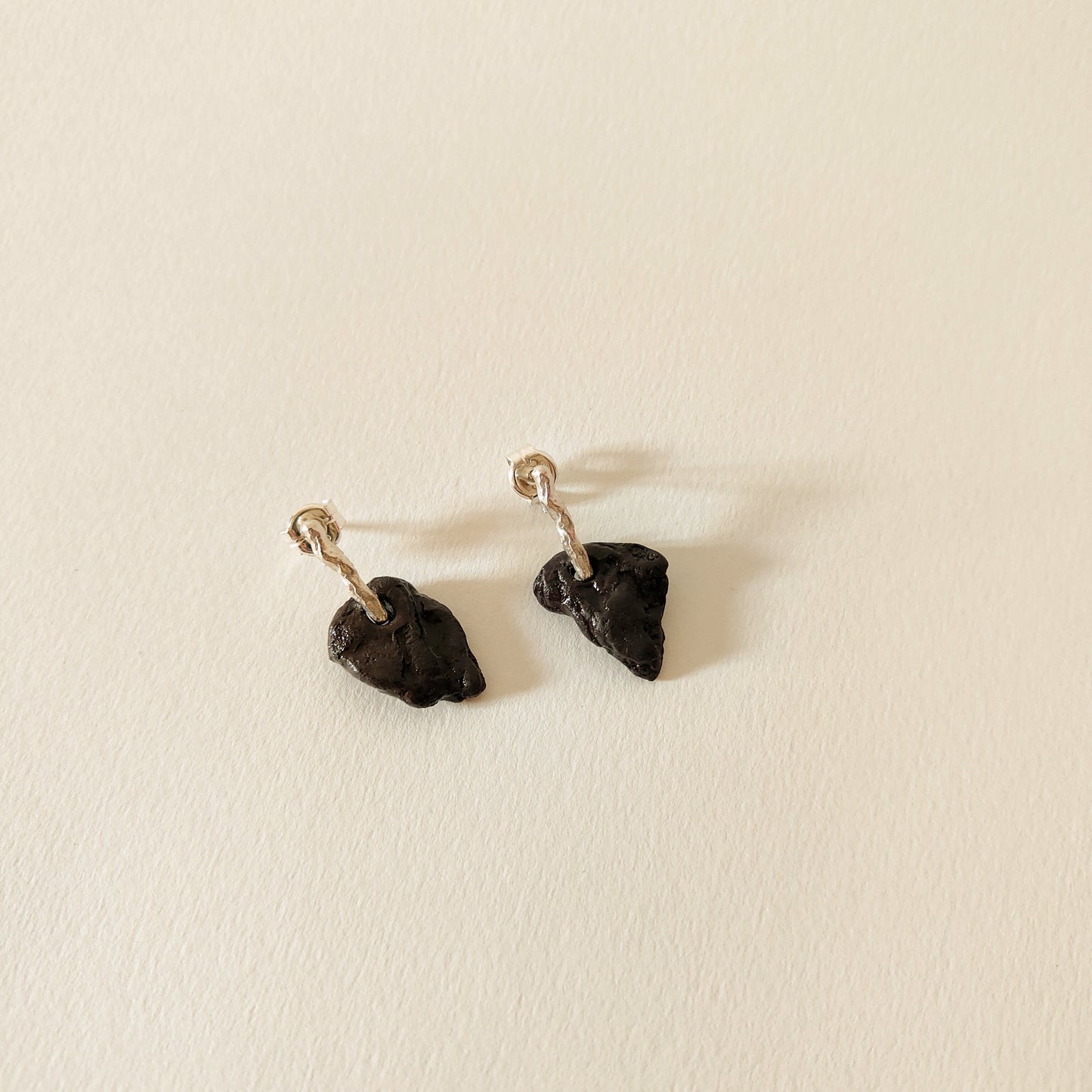 Gyalos Earrings