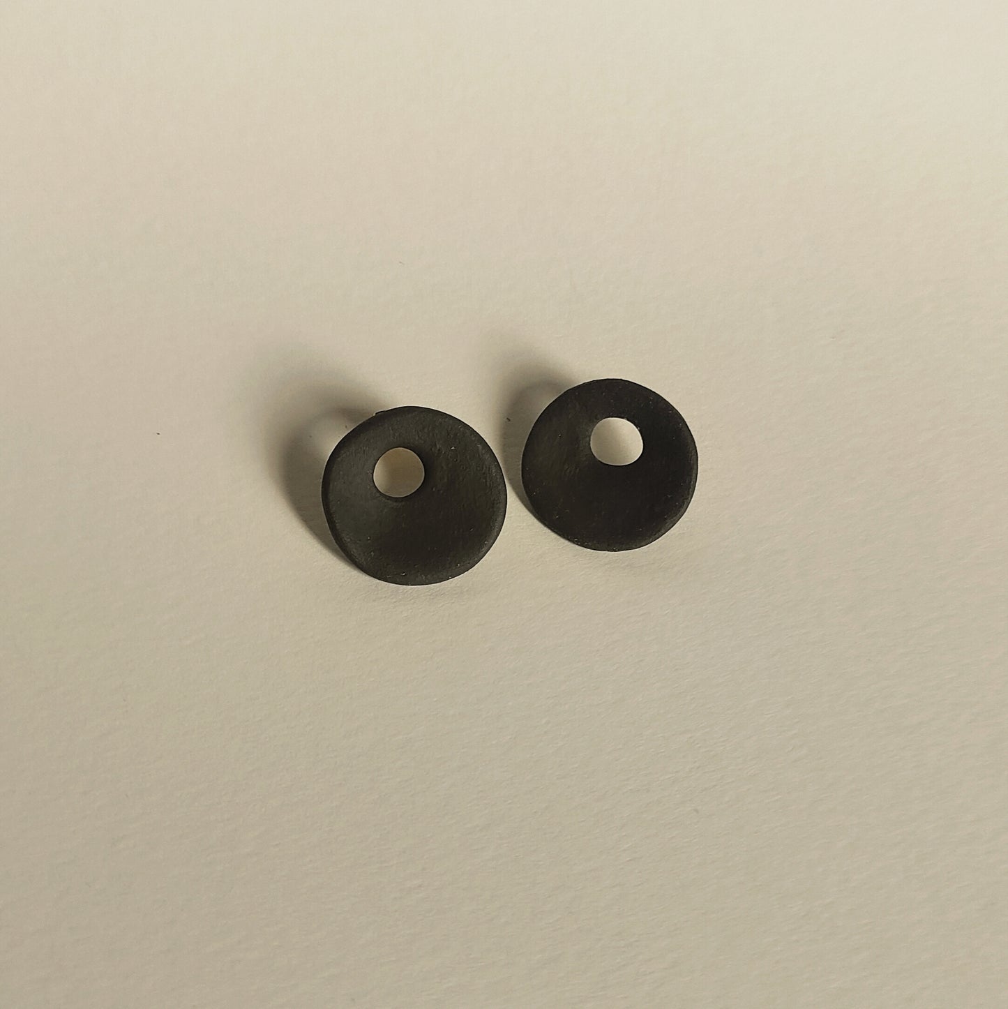 Koloumpos Earrings