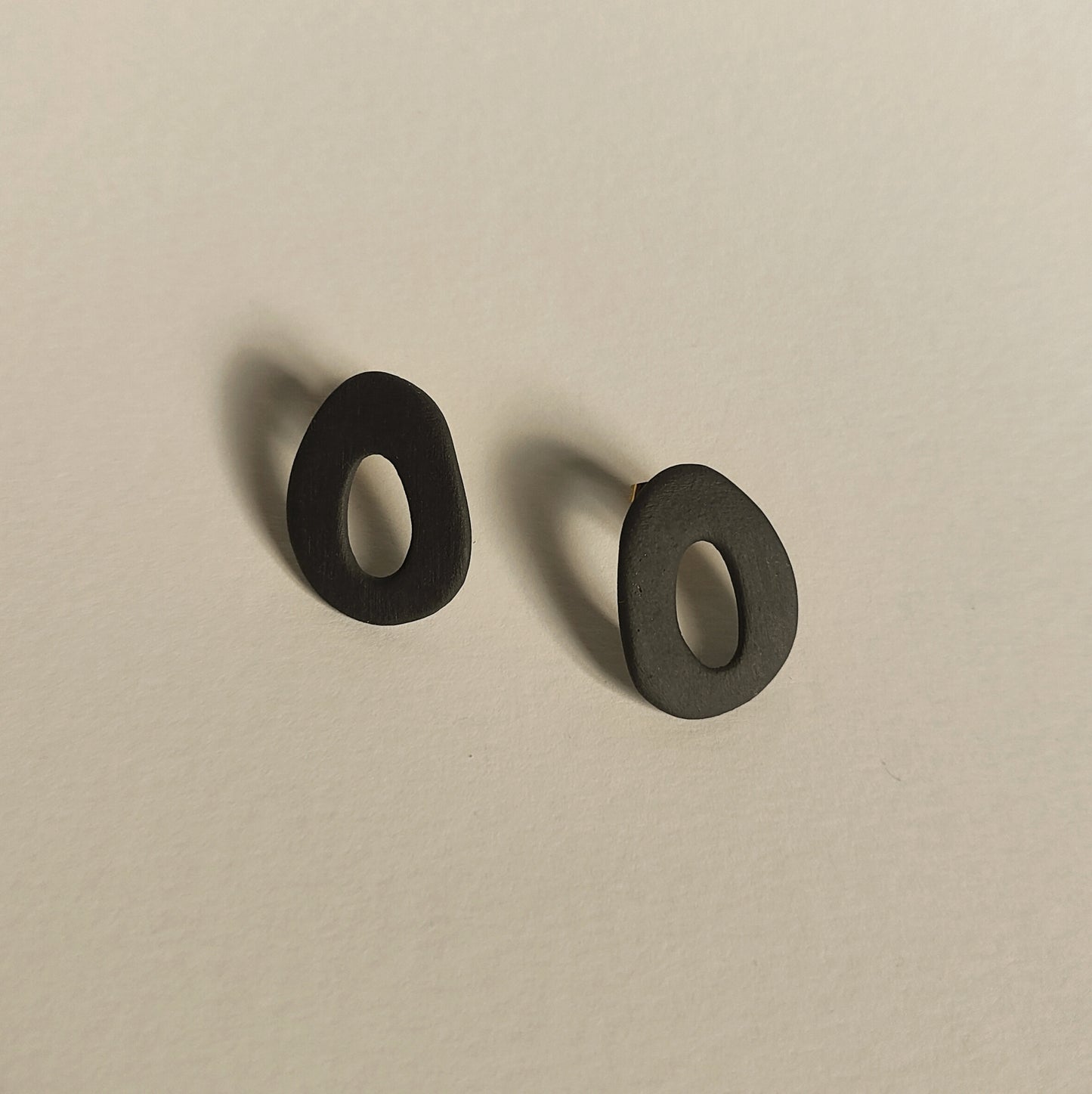 Ormos Earrings