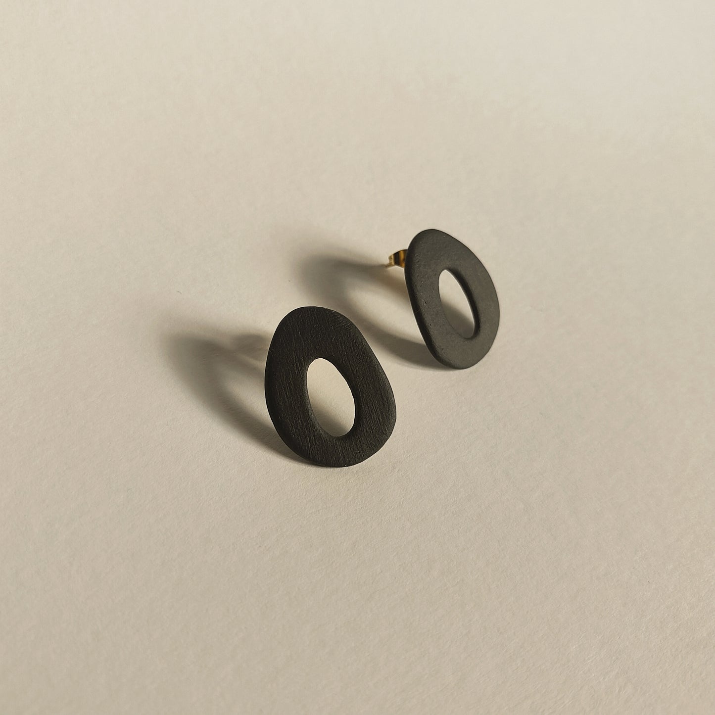 Ormos Earrings