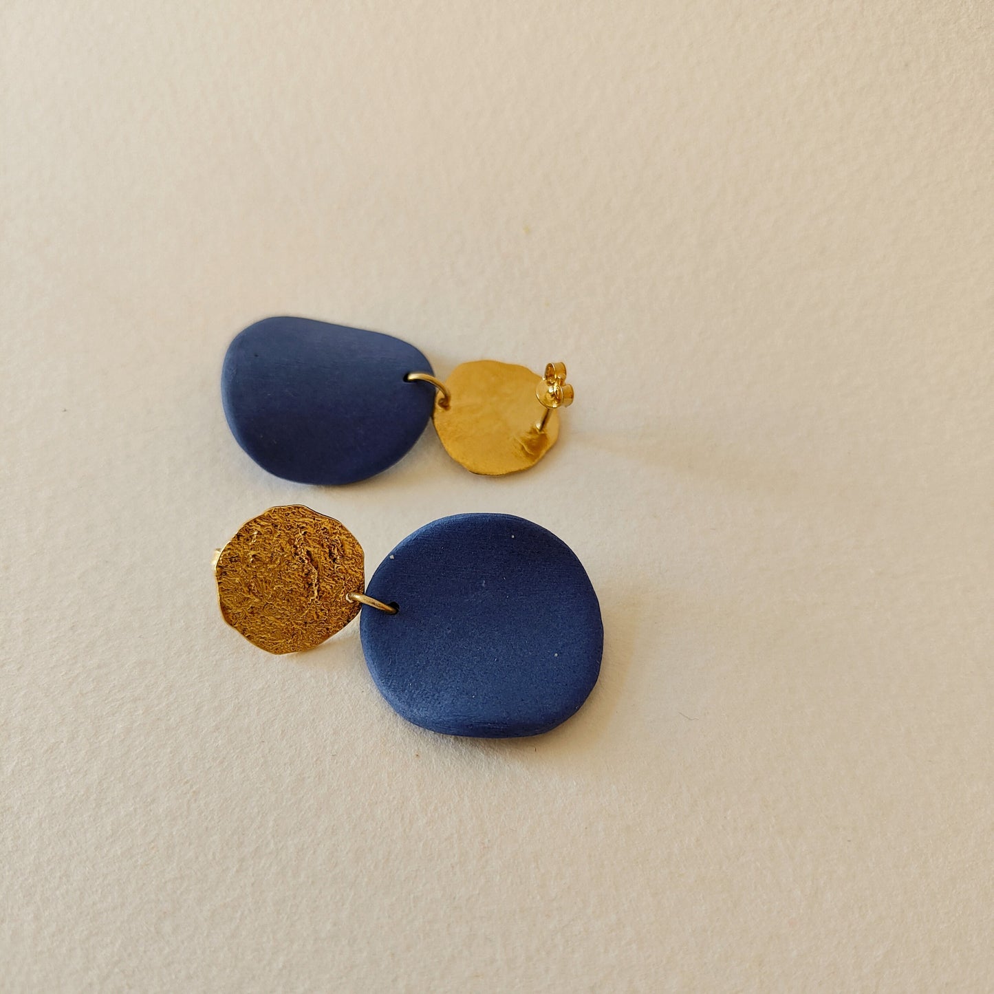 Tholaria Earrings